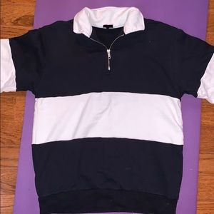 collared quarter-zip